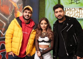 Jaani On Appraising Singer Simran Raj On Her Debut Song 'Kaali Shirt Waleyaa' Which Crossed 5 Million Views Within A Week