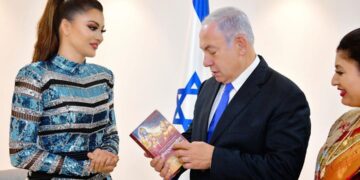 Urvashi Rautela Miss Universe Judge titled as 'Mother India' by her fans worldwide for gifting Bhagavad Gita to Prime Minister of Israel Benjamin Netanyahu