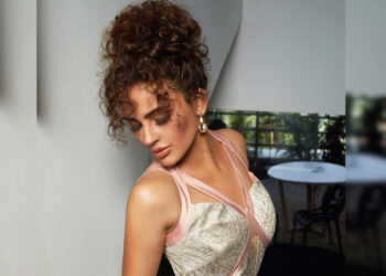 Seerat Kapoor Added Sparkle To Our Lives In This Sexy Bodycon Shimmery Dress - Check Out Her Drop Dead Gorgeous Pictures