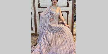 Capt Chahat Dalal wins Mrs. India 2022 Pageant Title of Runner up