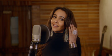 Suchitra Krishnamoorthi launches her new single Shararat