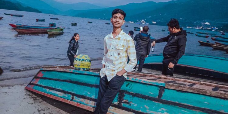 Akarshit Kushwaha the rising star of social media set a trend for youngsters